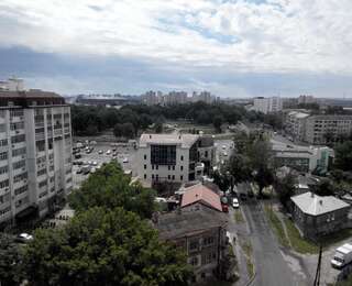 Хостелы Kharkov CITIZEN Харьков Трехместный номер-15